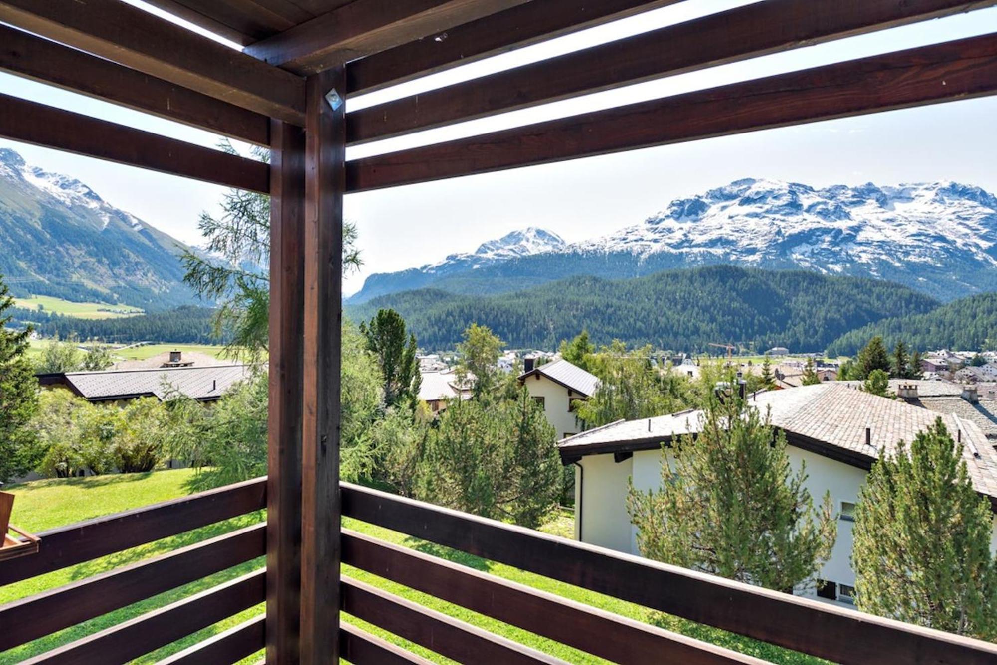Apartmán Chesa Trisur - Celerina Celerina/Schlarigna Exteriér fotografie